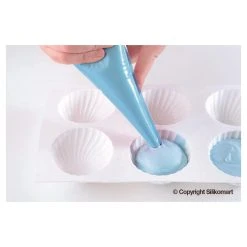 Moule Silicone 6 Demi Sphères Vrillées Ø 75 Mm SilikoMart Professional -Emile Henry Shop moule silicone 6 demi spheres vrillees o 75 mm silikomart professional 2